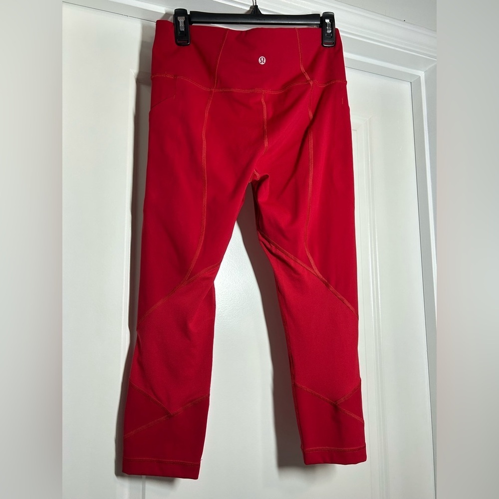 Lululemon Crop Leggings in‎ True Red-22"